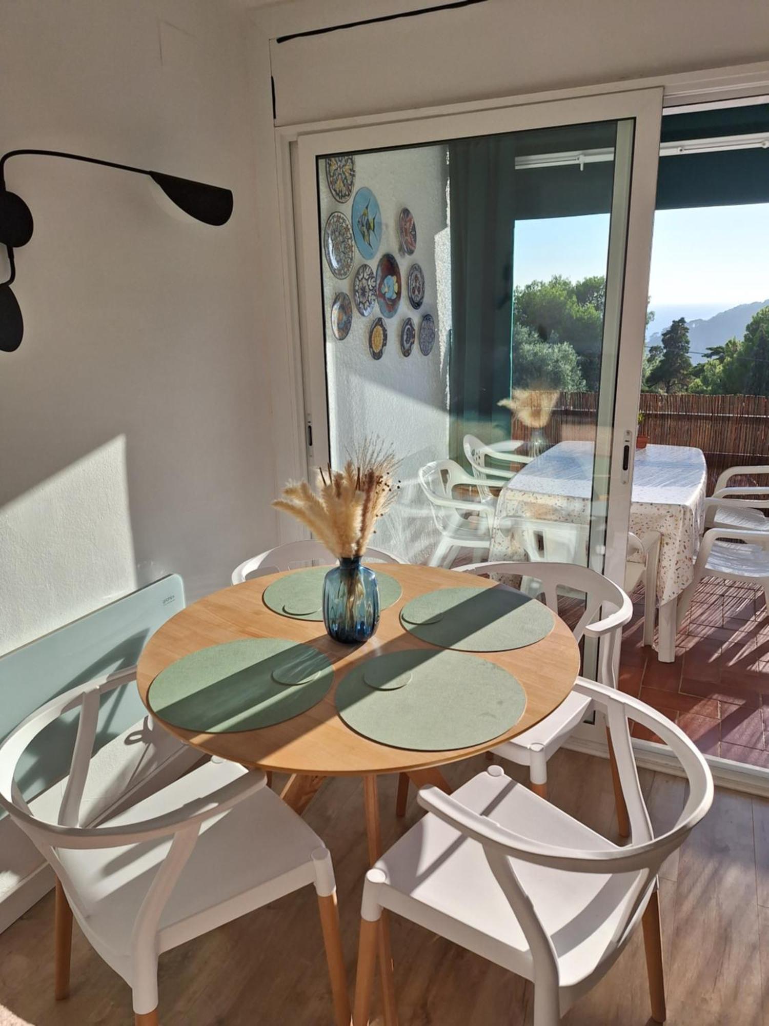La Calma De Tossa Apartment Girona Bagian luar foto